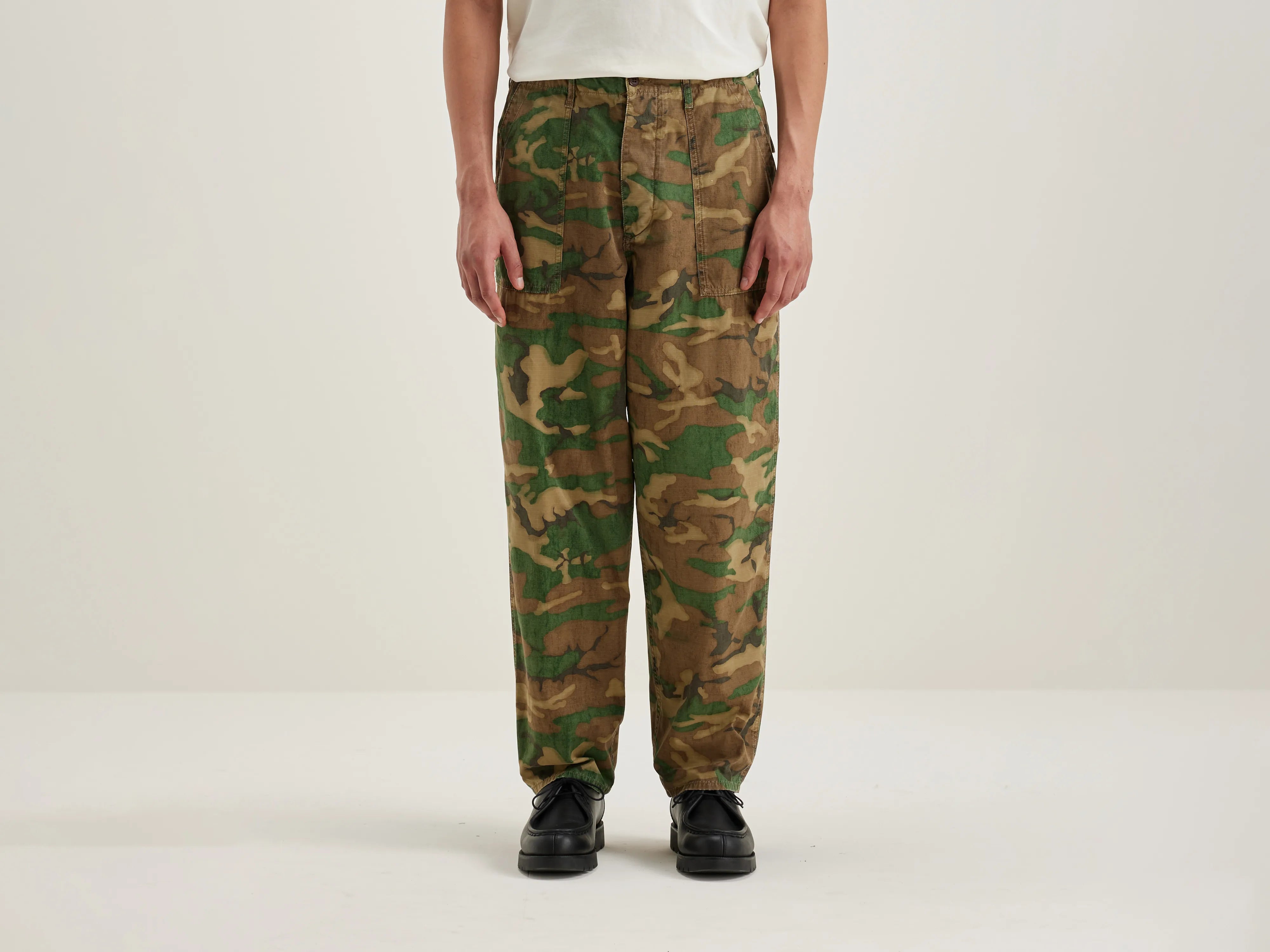 Kargo cropped tapered trousers (242 / M / COMBO A)