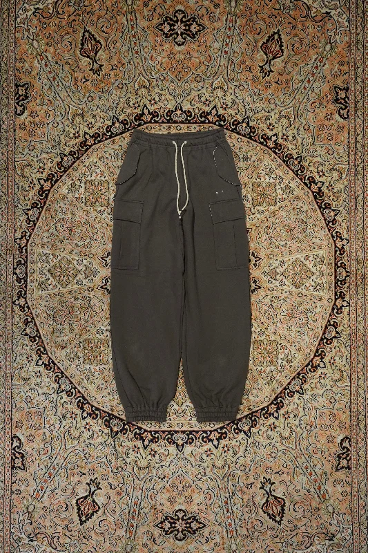 SUGARHILL RAW EDGE CARGO SWEAT PANTS (CHARCOAL BLACK)