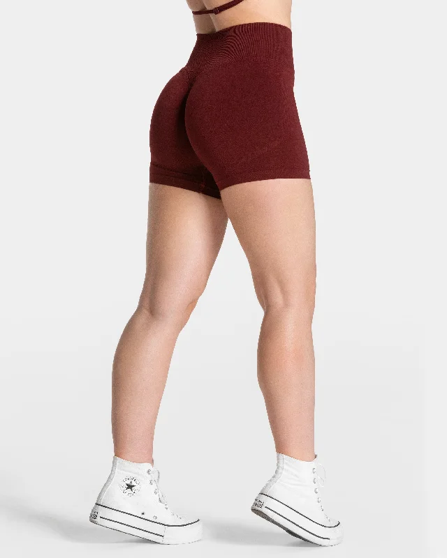 Femme Sculpt Scrunch Short "Weinrot"