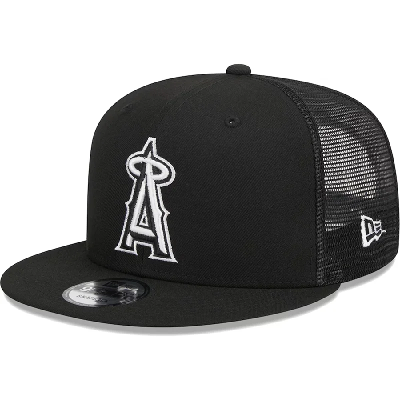 New Era Los Angeles Angels Trucker 9FIFTY Snapback Hat-Black/White